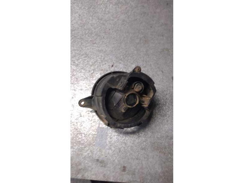 Recambio de faro antiniebla derecho para kia sorento 2.5 crdi cat referencia OEM IAM   