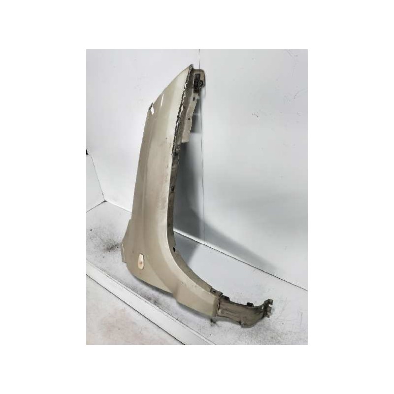 Recambio de aleta delantera derecha para kia sportage 2.0 turbodiesel cat referencia OEM IAM   