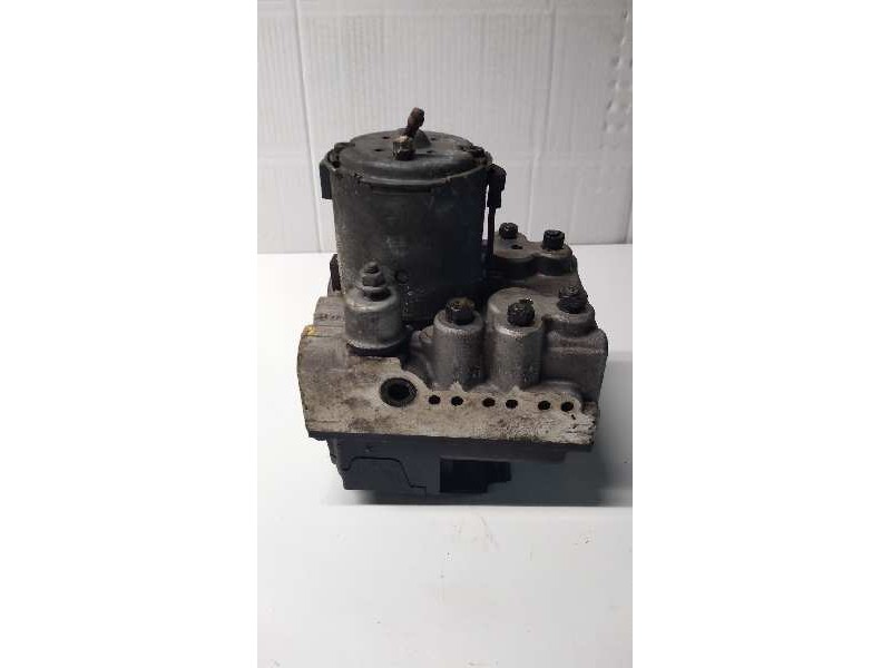 Recambio de abs para audi a6 berlina (c4) 2.8 v6 30v referencia OEM IAM 0265218011 4A0614111G 