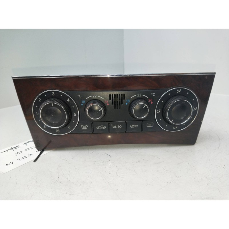 Recambio de mando calefaccion / aire acondicionado para mercedes clase c (w203) berlina 2.2 cdi cat referencia OEM IAM A20383030