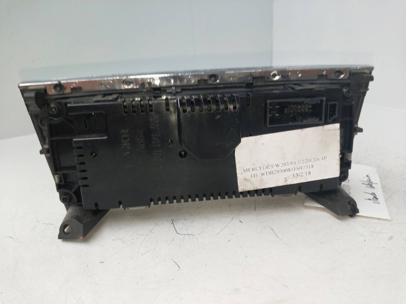 Recambio de mando calefaccion / aire acondicionado para mercedes clase c (w203) berlina 2.2 cdi cat referencia OEM IAM A20383030
