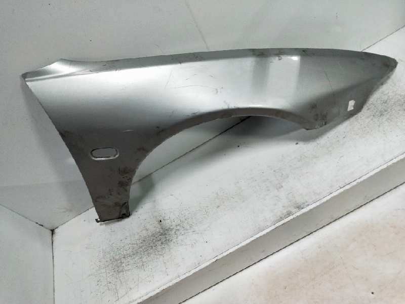 Recambio de aleta delantera derecha para mitsubishi galant berlina (ea0) 2.0 cat referencia OEM IAM   