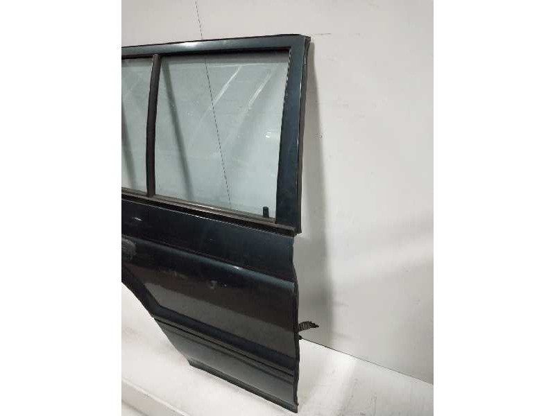 Recambio de puerta trasera derecha para mitsubishi montero (v20/v40) 2.5 turbodiesel referencia OEM IAM   