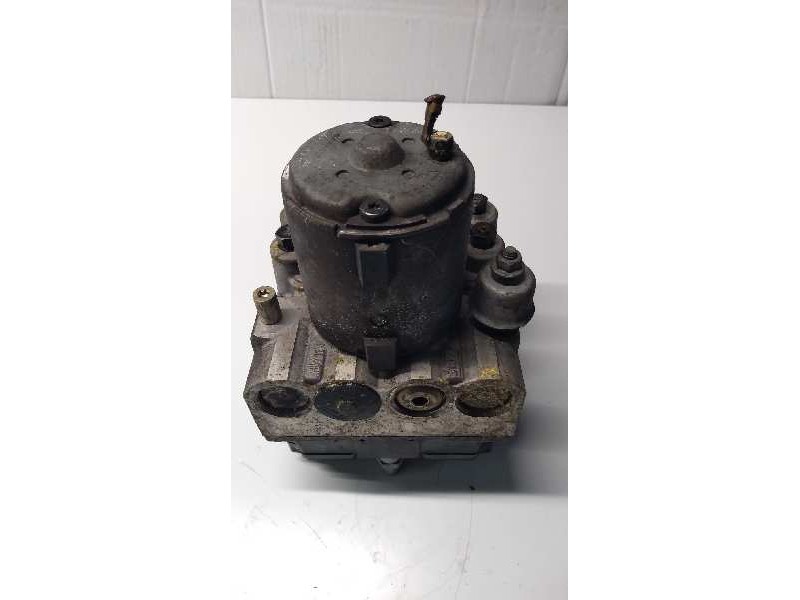 Recambio de abs para audi a6 berlina (c4) 2.8 v6 30v referencia OEM IAM 0265218011 4A0614111G 