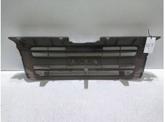 Recambio de rejilla delantera para isuzu trooper referencia OEM IAM    2