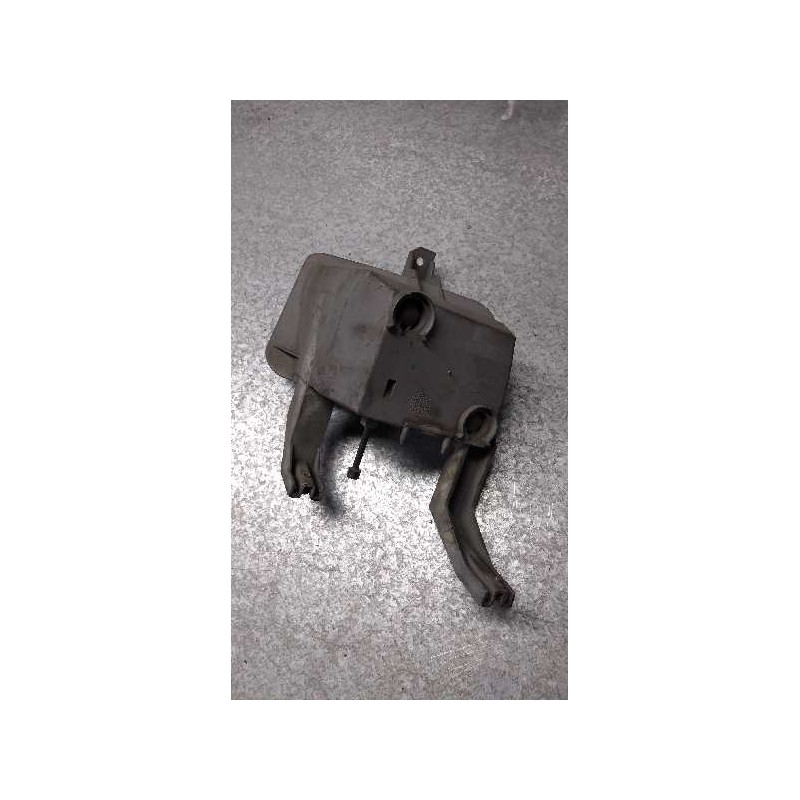 Recambio de faro antiniebla derecho para opel vectra b berlina 1.8 16v cat referencia OEM IAM   