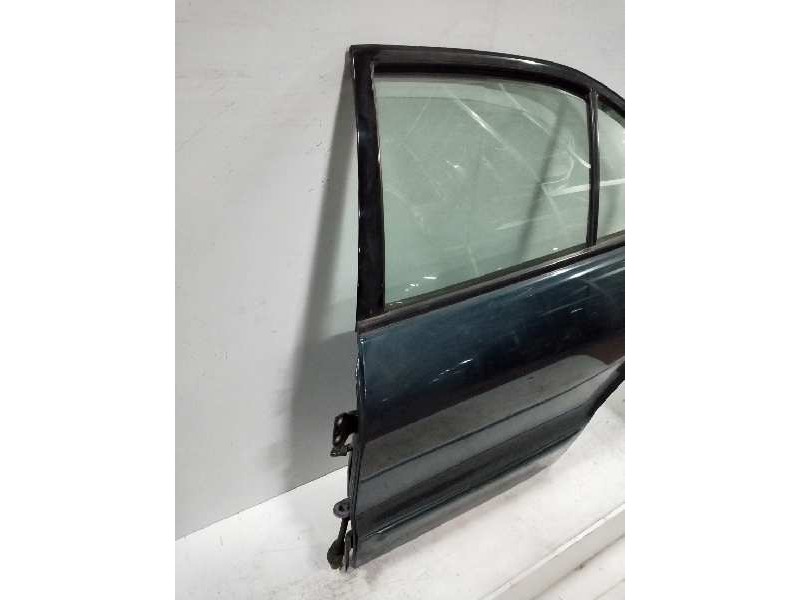 Recambio de puerta trasera izquierda para mitsubishi galant berlina (ea0) 2400 gls referencia OEM IAM   
