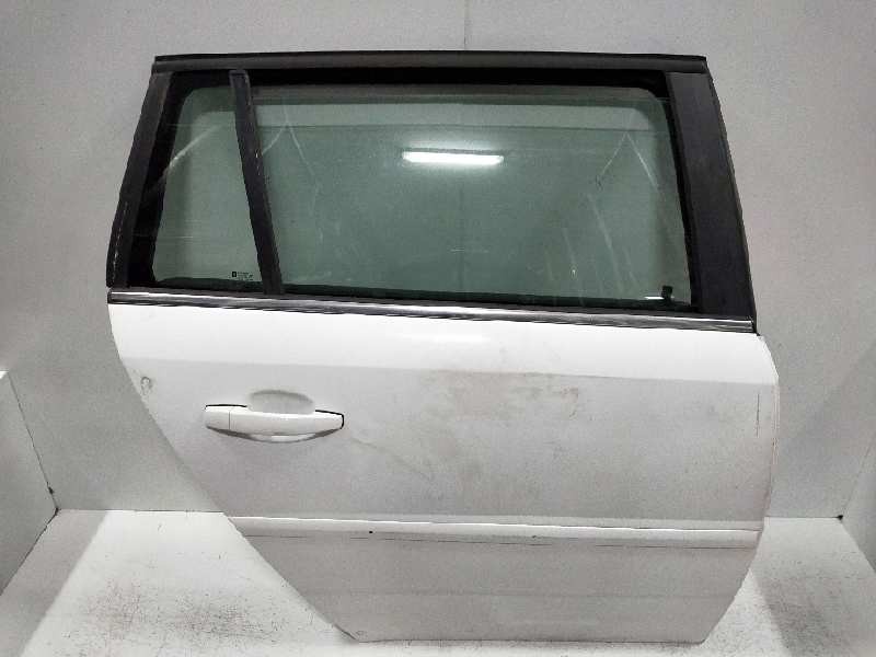 Recambio de puerta trasera derecha para opel vectra c caravan 2.2 16v dti cat (y 22 dtr / l50) referencia OEM IAM   