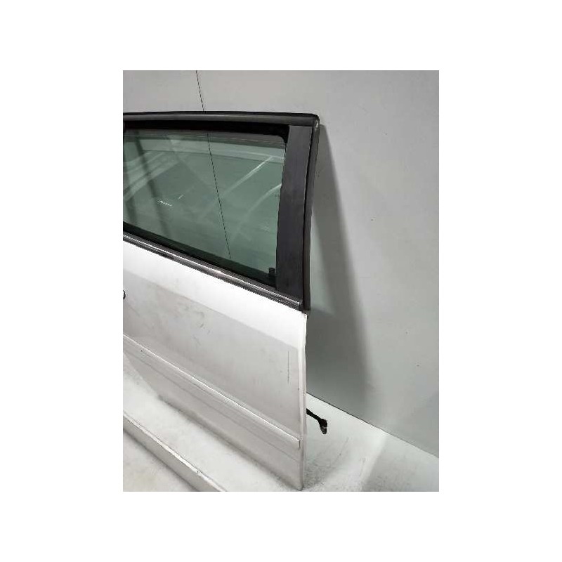 Recambio de puerta trasera derecha para opel vectra c caravan 2.2 16v dti cat (y 22 dtr / l50) referencia OEM IAM   