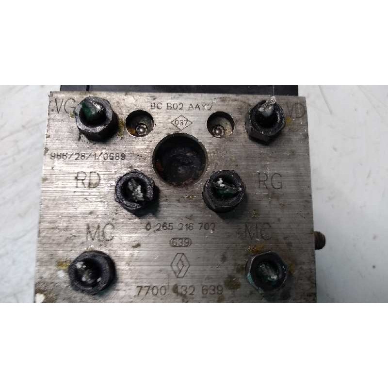Recambio de abs para renault clio ii fase i (b/cbo) 1.9 diesel referencia OEM IAM 0265216702 0273004418 7700432639 BCB02AAY2