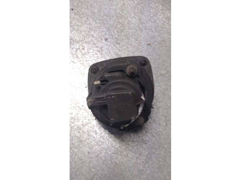 Recambio de faro antiniebla derecho para renault clio ii fase i (b/cbo) 1.9 diesel referencia OEM IAM   