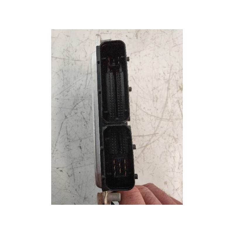 Recambio de centralita motor uce para audi a4 avant (8e) 2.5 tdi (114kw) referencia OEM IAM 0281011136 8E0907401P EDC15VM