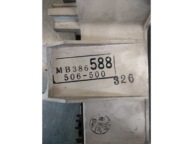 Recambio de cuadro instrumentos para mitsubishi montero (l040) 2300 td (2-ptas.) referencia OEM IAM MB386588 506500 