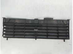 Recambio de rejilla delantera para mitsubishi montero (l040) 2300 td (2-ptas.) referencia OEM IAM    2
