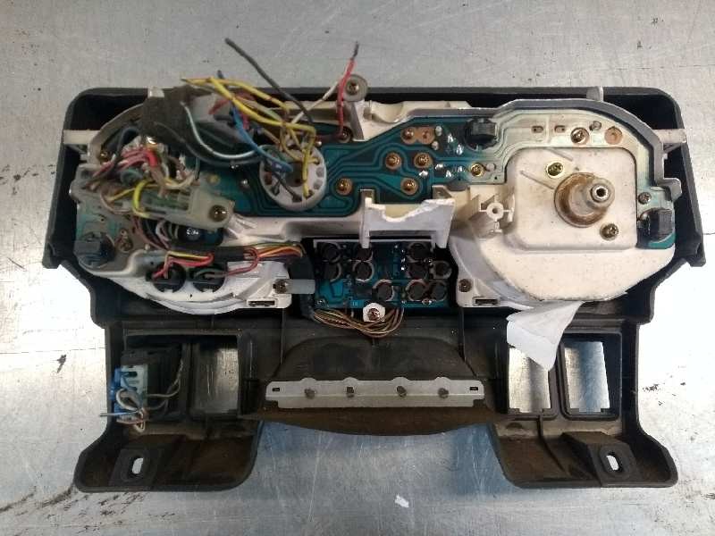 Recambio de cuadro instrumentos para mitsubishi montero (l040) 2500 td (4-ptas.) referencia OEM IAM MB716924 69326400 