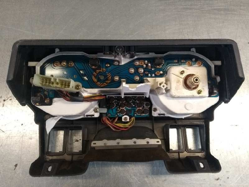Recambio de cuadro instrumentos para mitsubishi montero (l040) 2500 td (2-ptas.) referencia OEM IAM MB386588 506500 