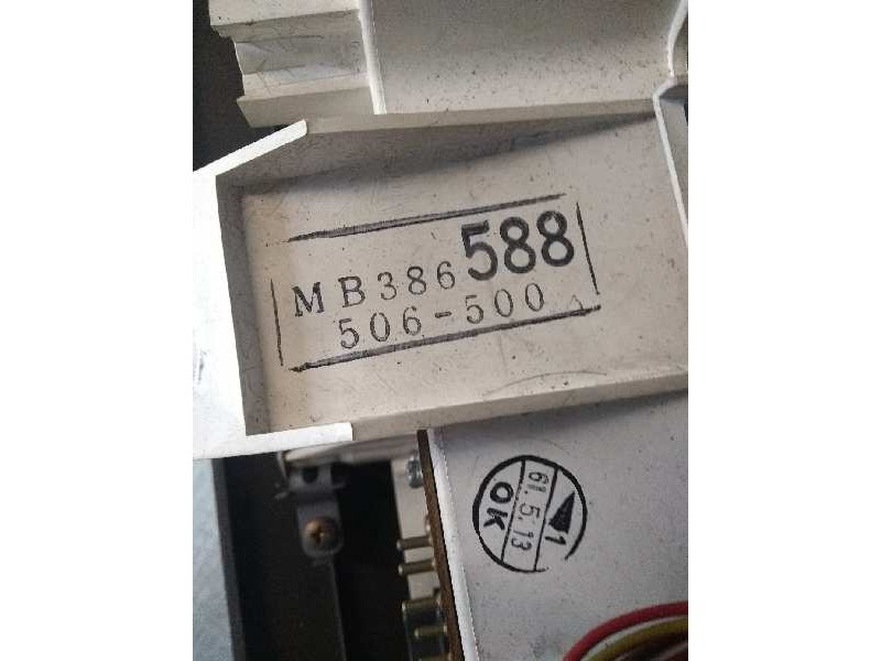 Recambio de cuadro instrumentos para mitsubishi montero (l040) 2500 td (2-ptas.) referencia OEM IAM MB386588 506500 