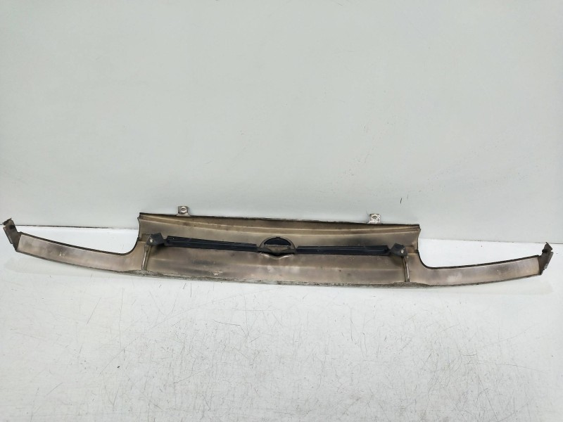 Recambio de rejilla delantera para skoda felicia berlina ( 791) 1.9 diesel cat referencia OEM IAM   