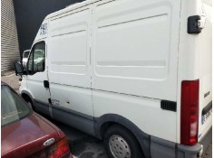 iveco daily caja cerrada (1999 =>) del año 2000 2