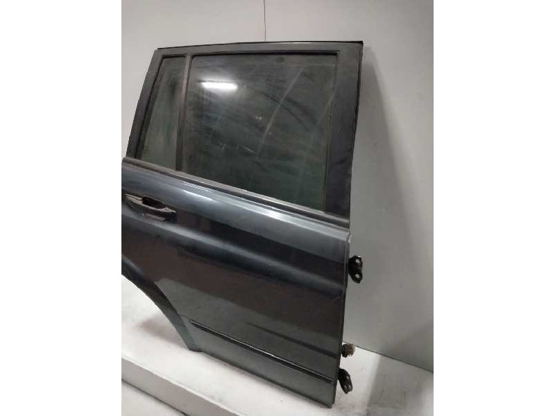 Recambio de puerta trasera derecha para ssangyong kyron 2.0 referencia OEM IAM   