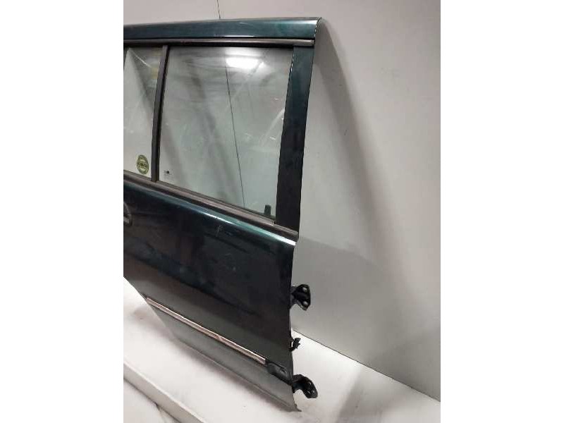 Recambio de puerta trasera derecha para ssangyong musso 2.9 turbodiesel cat referencia OEM IAM   