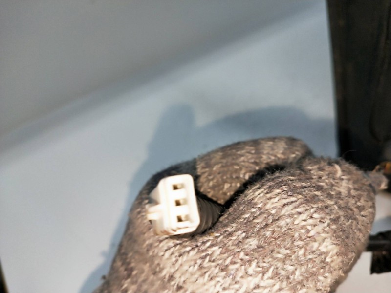 Recambio de retrovisor izquierdo para ssangyong musso 2.9 turbodiesel cat referencia OEM IAM   MANUAL