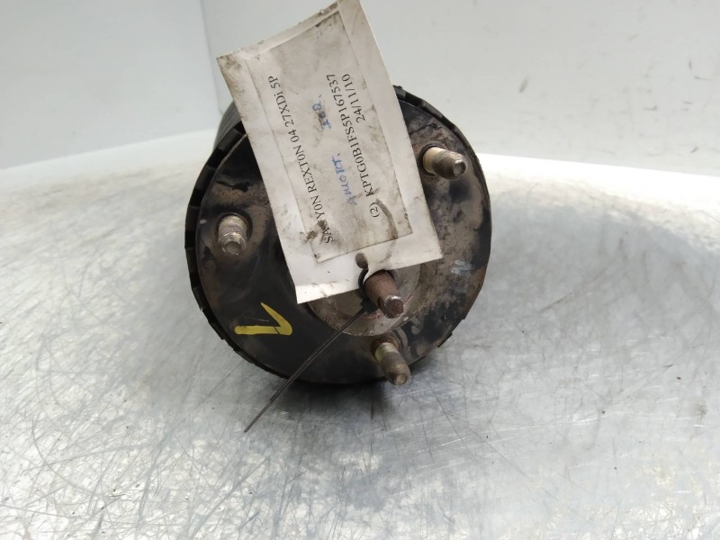 Recambio de amortiguador delantero izquierdo para ssangyong rexton referencia OEM IAM   