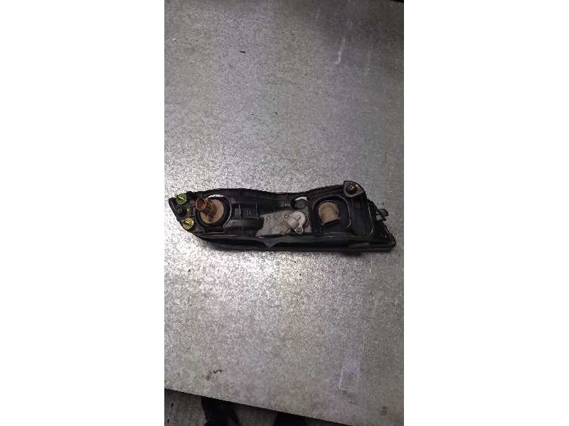 Recambio de faro antiniebla izquierdo para ssangyong rexton referencia OEM IAM   