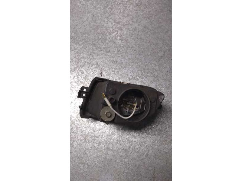 Recambio de faro antiniebla derecho para toyota corolla (e11) 1.6 16v referencia OEM IAM   