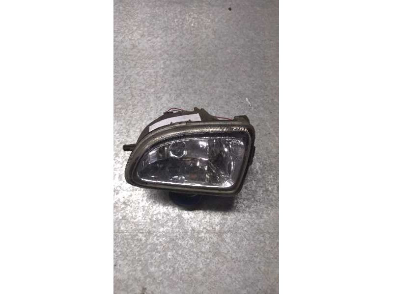 Recambio de faro antiniebla izquierdo para toyota corolla (e11) 1.6 16v referencia OEM IAM   