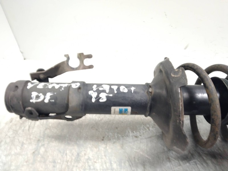 Recambio de amortiguador delantero derecho para volkswagen vento (1h2) 1.9 tdi referencia OEM IAM   