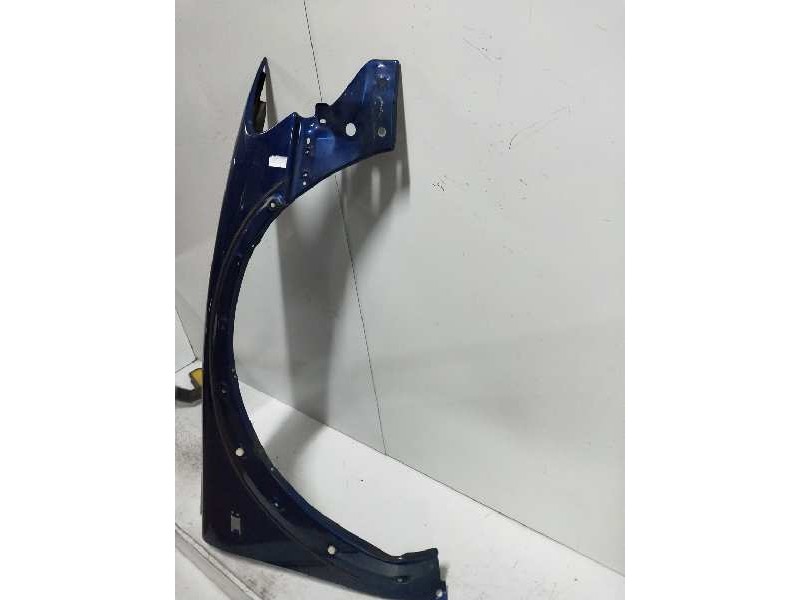 Recambio de aleta delantera derecha para volvo v70 familiar 2.4 20v turbo cat referencia OEM IAM   