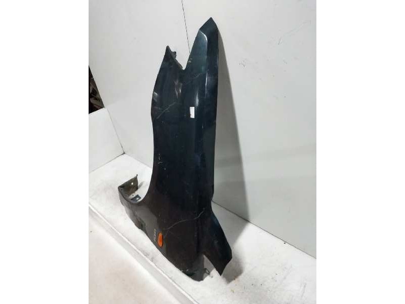 Recambio de aleta delantera izquierda para mitsubishi space wagon (n80/n90) 2,4 glx referencia OEM IAM   