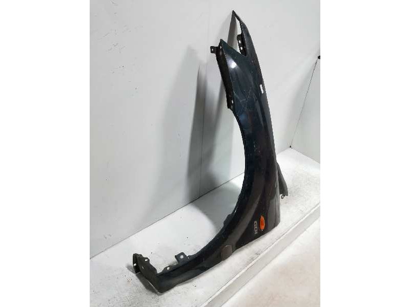 Recambio de aleta delantera izquierda para mitsubishi space wagon (n80/n90) 2,4 glx referencia OEM IAM   