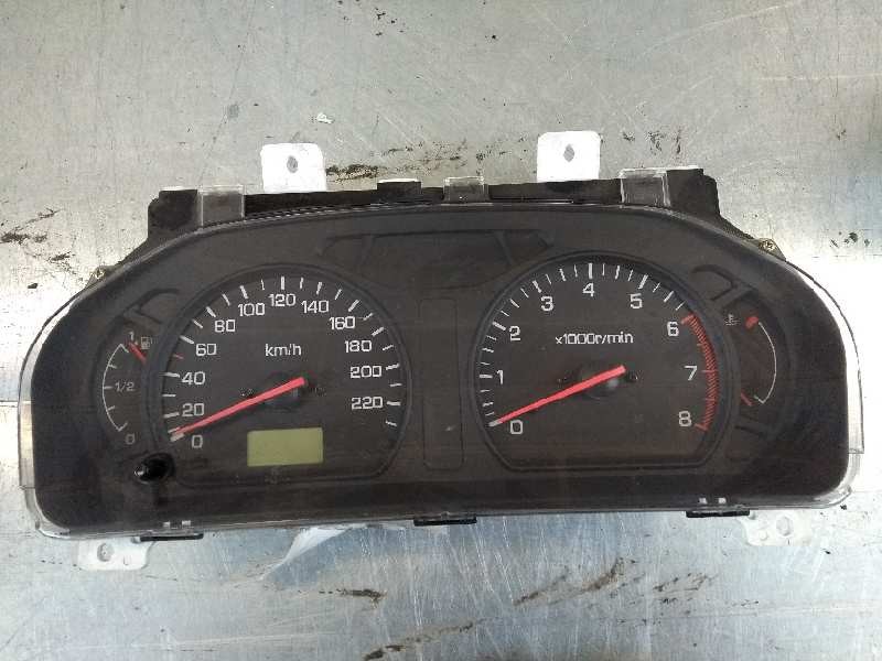 Recambio de cuadro instrumentos para mitsubishi space wagon (n80/n90) 2,4 glx referencia OEM IAM MR381549 576580 