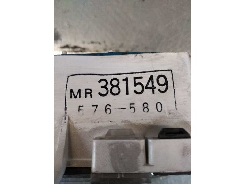 Recambio de cuadro instrumentos para mitsubishi space wagon (n80/n90) 2,4 glx referencia OEM IAM MR381549 576580 