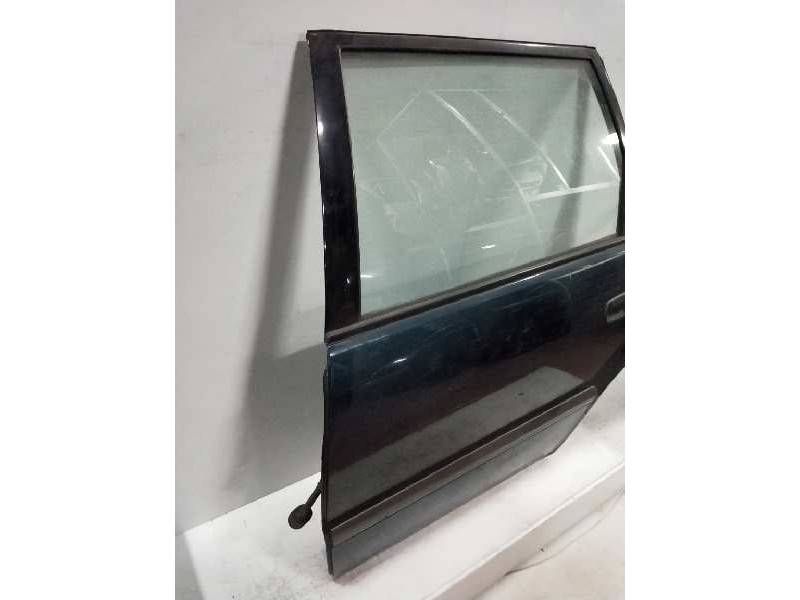 Recambio de puerta trasera izquierda para mitsubishi space wagon (n80/n90) 2,4 glx referencia OEM IAM   