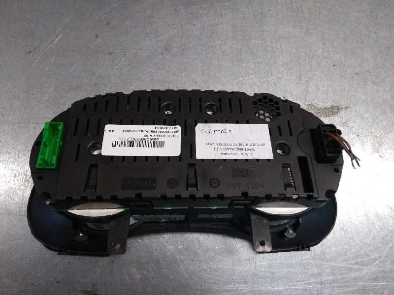 Recambio de cuadro instrumentos para seat cordoba berlina (6l2) reference referencia OEM IAM 6L0920803A  