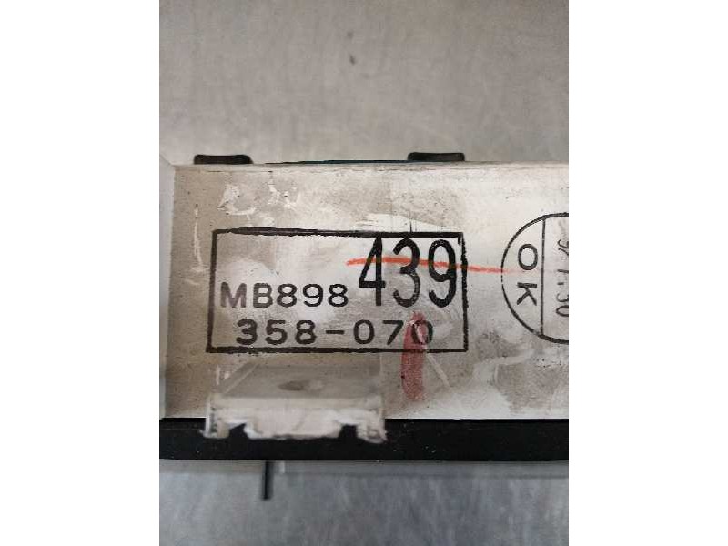 Recambio de cuadro instrumentos para mitsubishi lancer berlina/ffamiliar (cb0aw) referencia OEM IAM MB898439 358070 