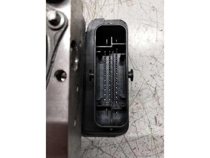 Recambio de abs para skoda fabia (5j2 ) young referencia OEM IAM 0265269576 0265956073 6R0614517BM BPA 001 H03 2265106455 6R0907