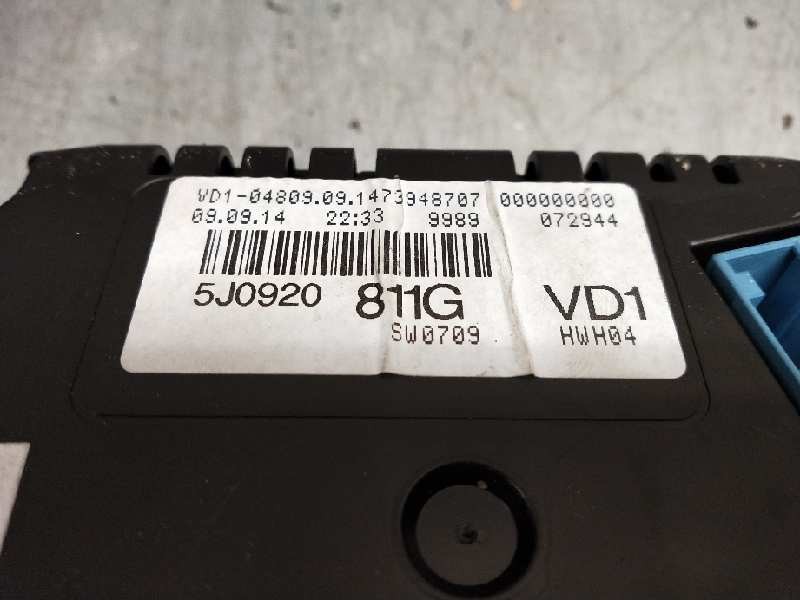 Recambio de cuadro instrumentos para skoda fabia (5j2 ) young referencia OEM IAM 5J0920811G A2C83576300 