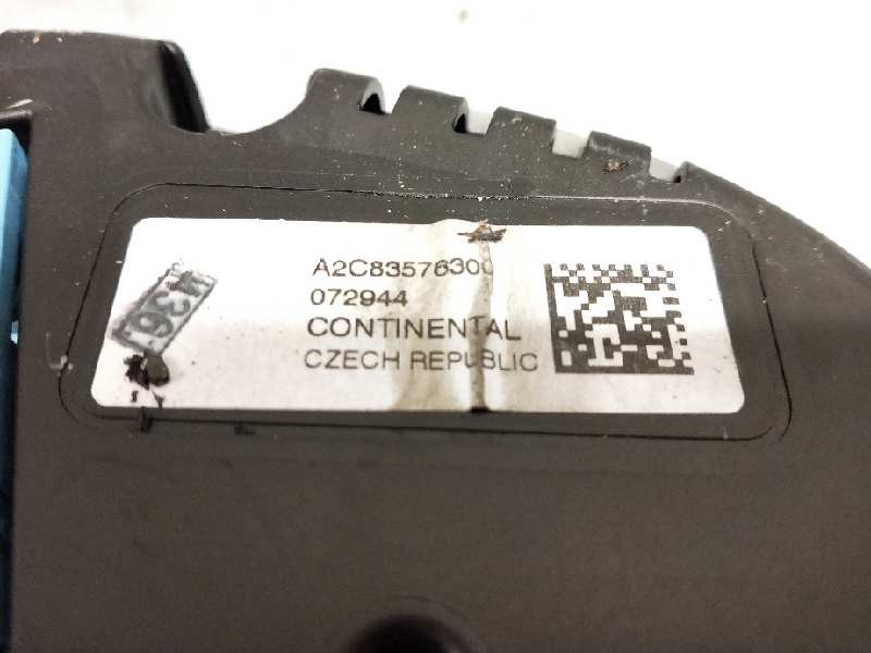 Recambio de cuadro instrumentos para skoda fabia (5j2 ) young referencia OEM IAM 5J0920811G A2C83576300 