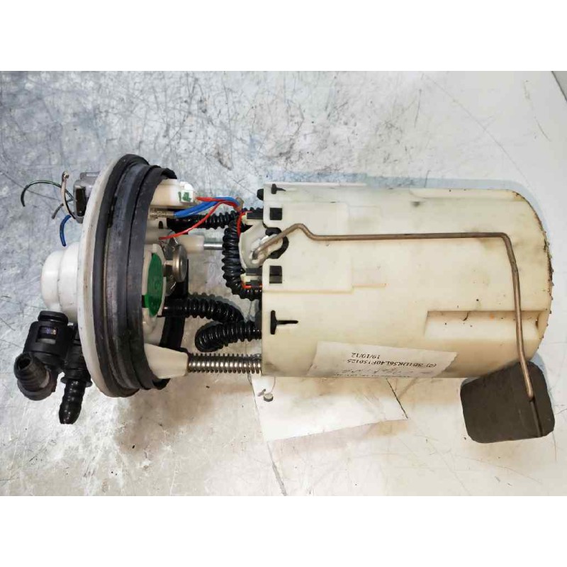 Recambio de bomba combustible para toyota avensis berlina (t25) 1.8 16v cat referencia OEM IAM 0580313085 7702002070 BOSCH AFORA