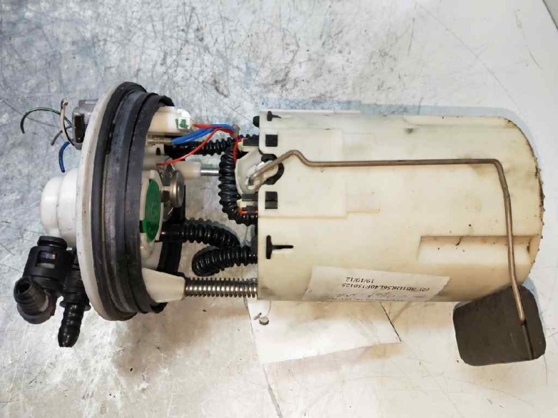 Recambio de bomba combustible para toyota avensis berlina (t25) 1.8 16v cat referencia OEM IAM 0580313085 7702002070 BOSCH AFORA