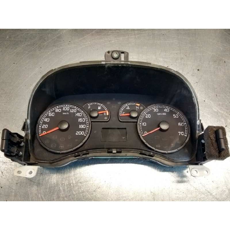Recambio de cuadro instrumentos para fiat punto berlina (188) 1.2 8v active referencia OEM IAM 46833368 4 90271 503000460300