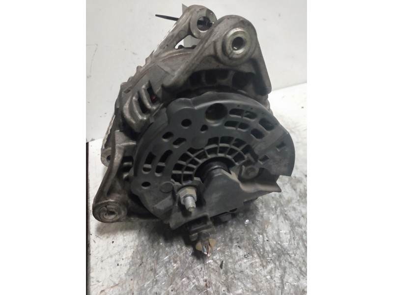 Recambio de alternador para opel corsa d cmon referencia OEM IAM   