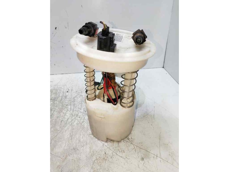 Recambio de bomba combustible para ford fiesta (cbk) trend referencia OEM IAM KWN831 AFORADOR 