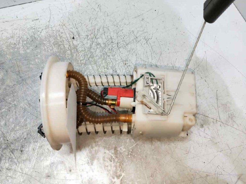 Recambio de bomba combustible para ford fiesta (cbk) trend referencia OEM IAM KWN831 AFORADOR 