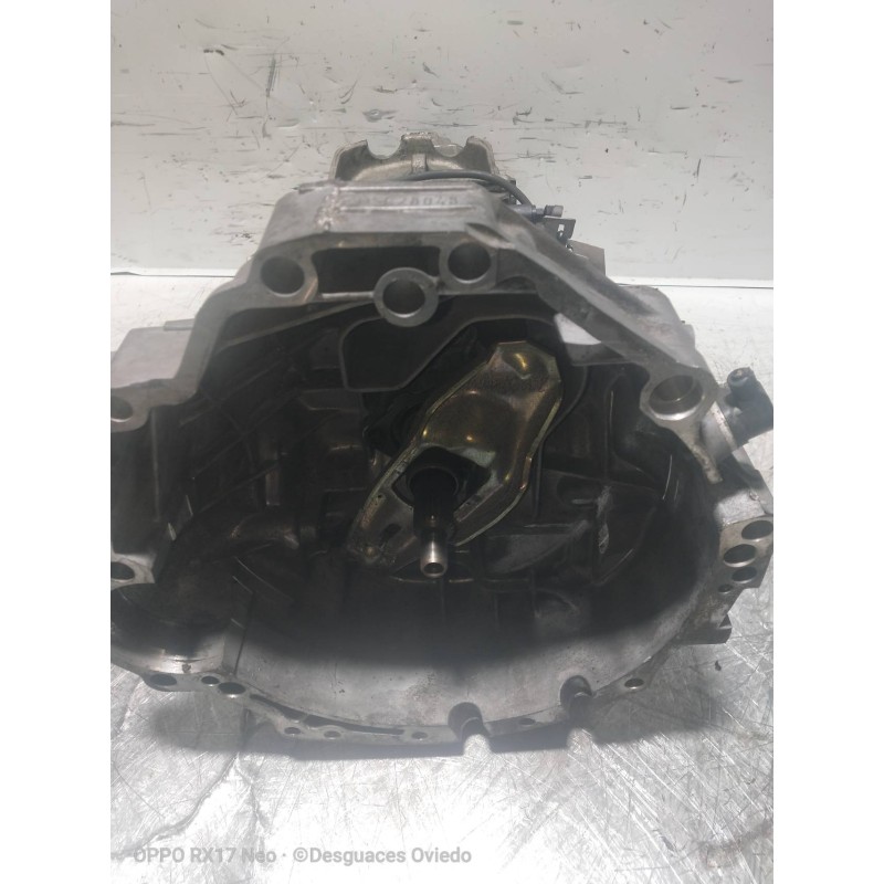 Recambio de caja cambios para audi a6 berlina (4b2) 2.4 v6 30v referencia OEM IAM DSC 28048 