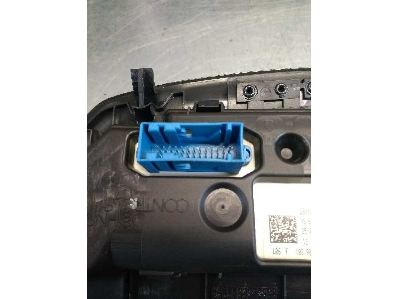 Recambio de cuadro instrumentos para citroen c4 berlina collection referencia OEM IAM P96613462ZD 281164004C 281143604